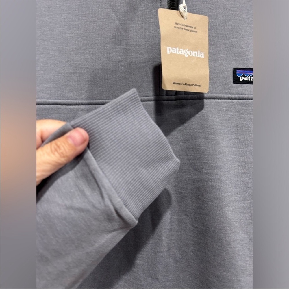 Patagonia Women's Medium Ahnya 1/4 Zip Pullover Noble Grey Jacket NWT - Picture 6 of 7